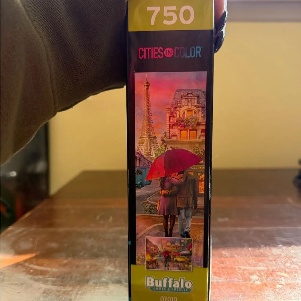 750 Piece Puzzle Buffalo 